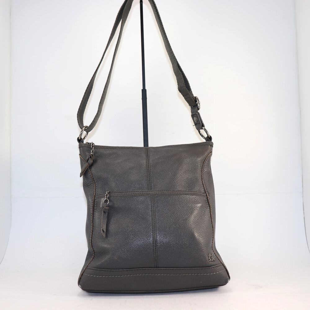 the sak Iris Pebbled Leather Crossbody bag Gray